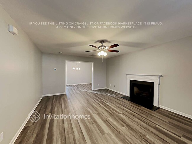 Building Photo - 904 Grass Hollow Ct