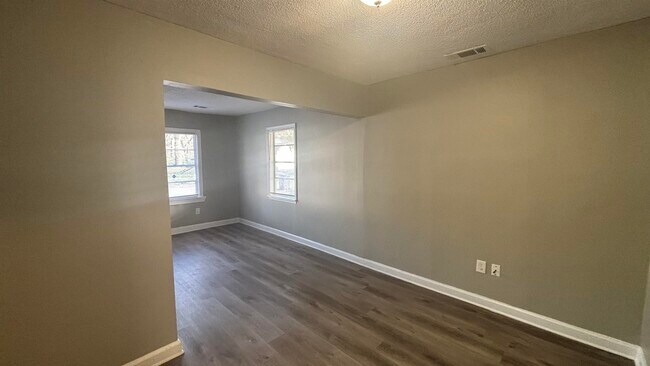 Building Photo - 3133 Benjestown Rd