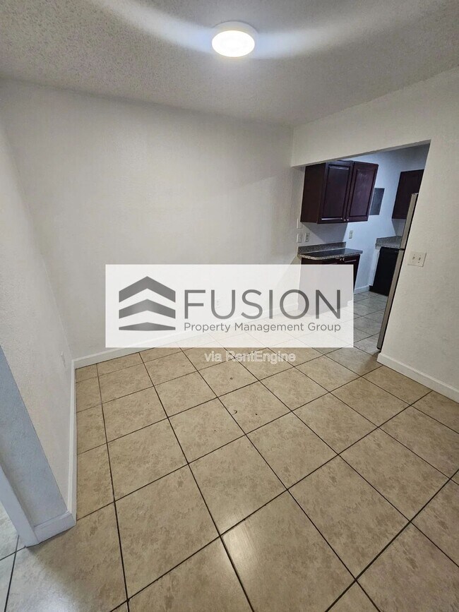 Building Photo - 400 NW 65th Ave