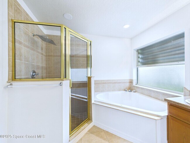 Building Photo - 207 Alcantarra St NW