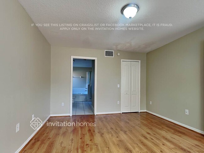 Building Photo - 3313 Manor Cove Cir