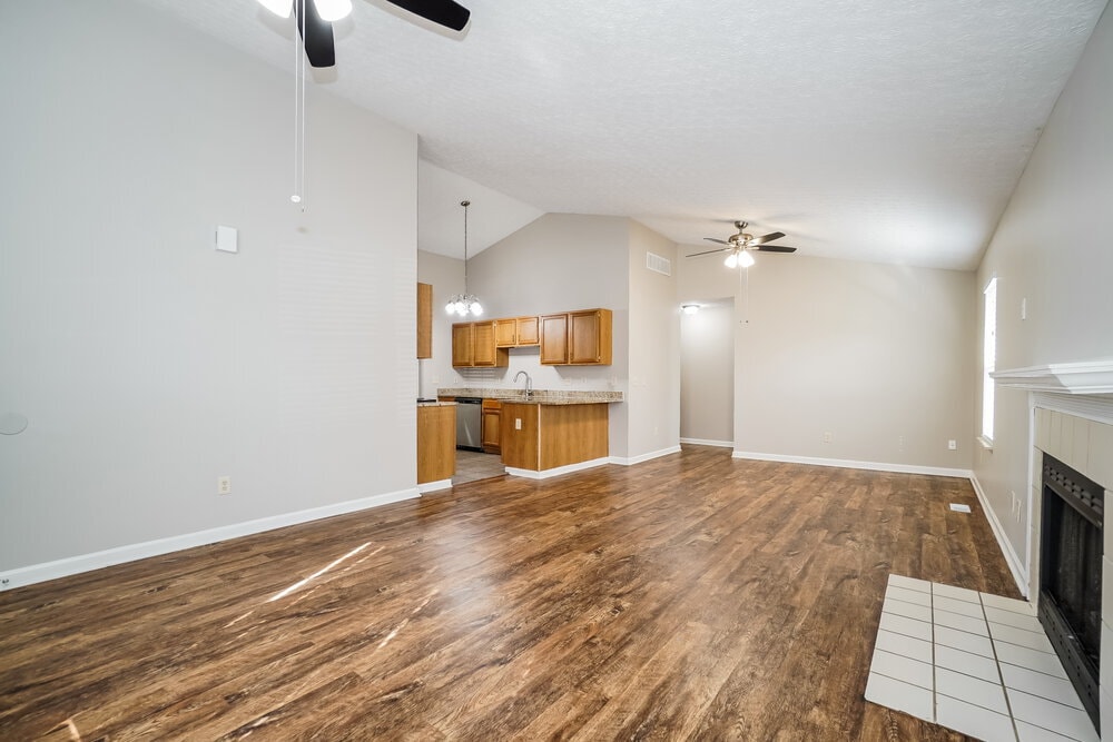 Building Photo - 3428 Oak Bend Blvd