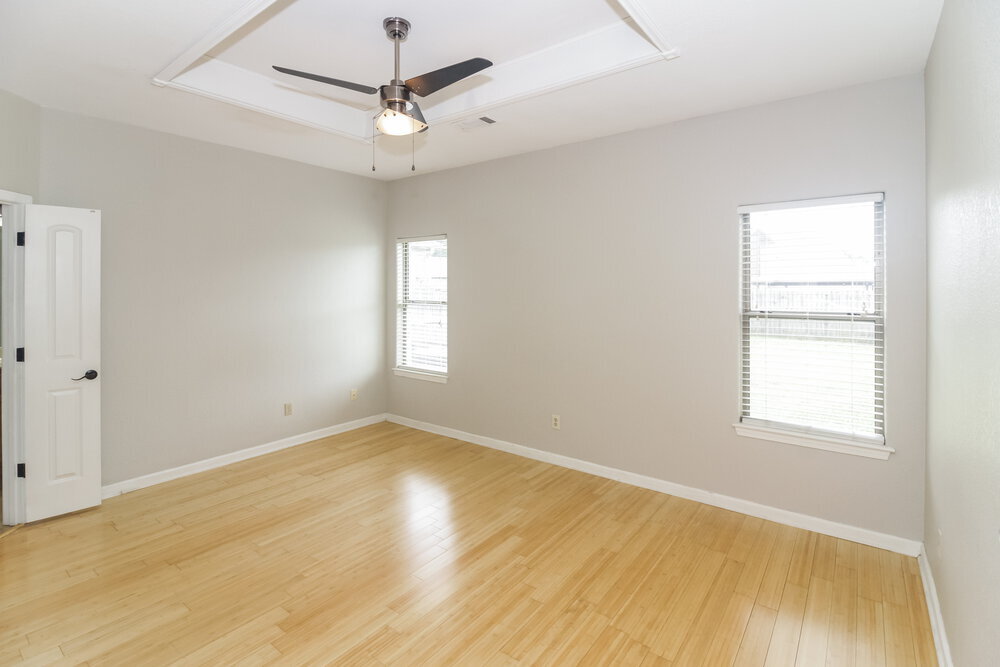 Building Photo - 450 Green Willow Cove