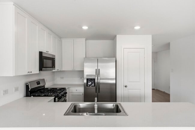 Building Photo - 6213 Alder Crk Dr
