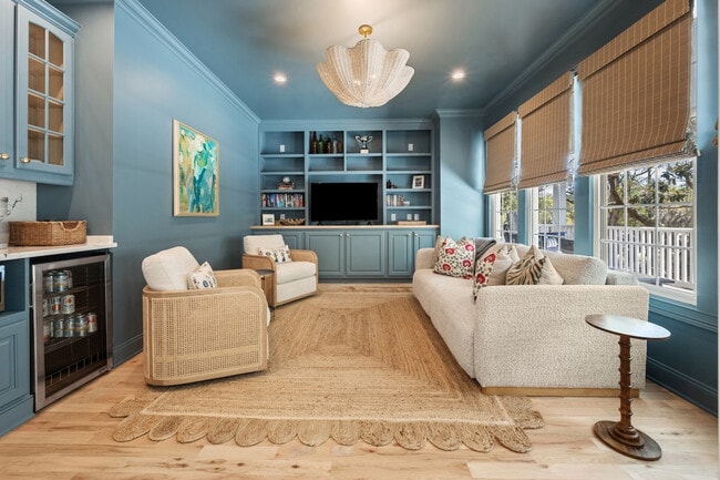 Building Photo - 3167 Luvan Blvd