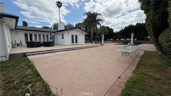 Building Photo - 5855 Shirley Ave