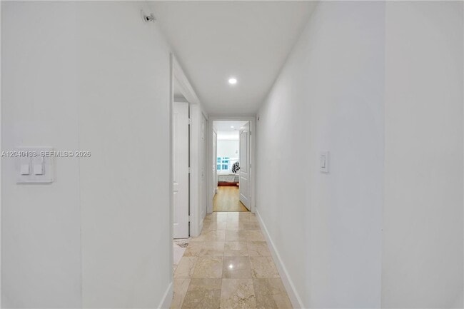 Building Photo - 2101 Brickell Ave