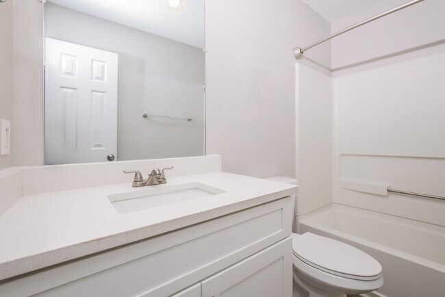 Building Photo - 1432 Smokey Mountain Dr