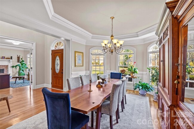 Building Photo - 13718 Robert Walker Dr