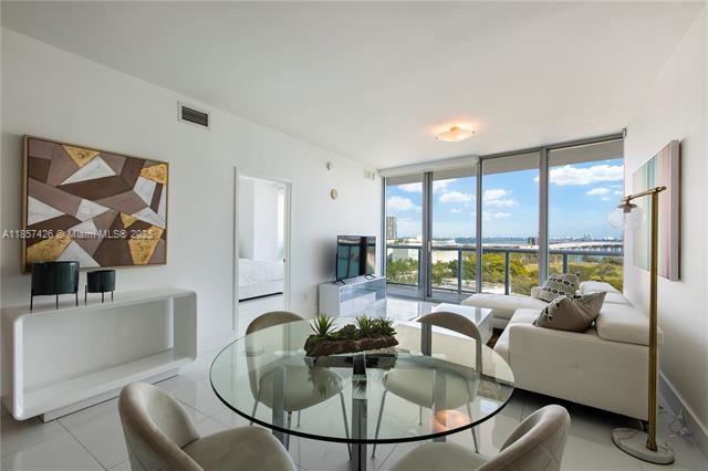 Building Photo - 888 Biscayne Blvd