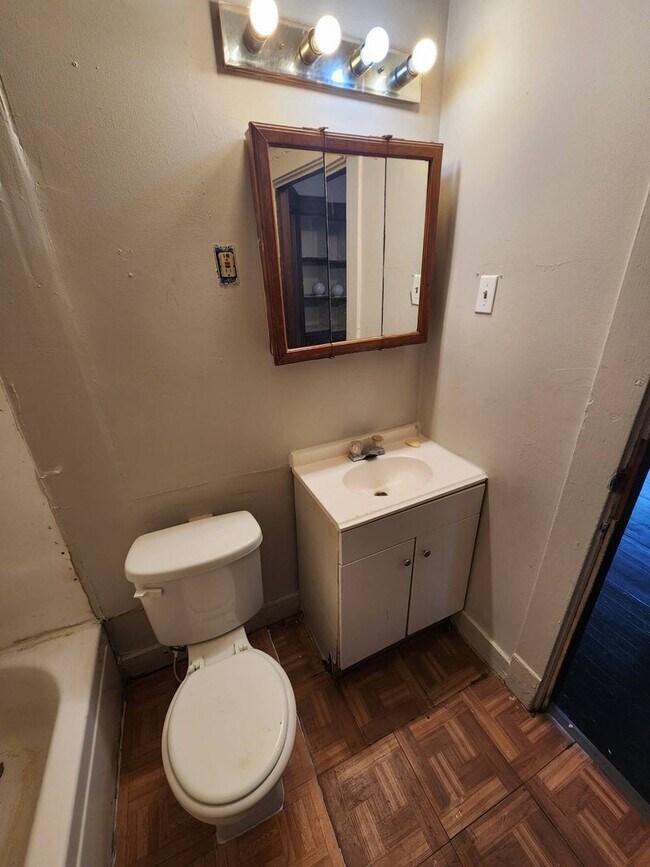 Building Photo - 1736-1738 Coit RD