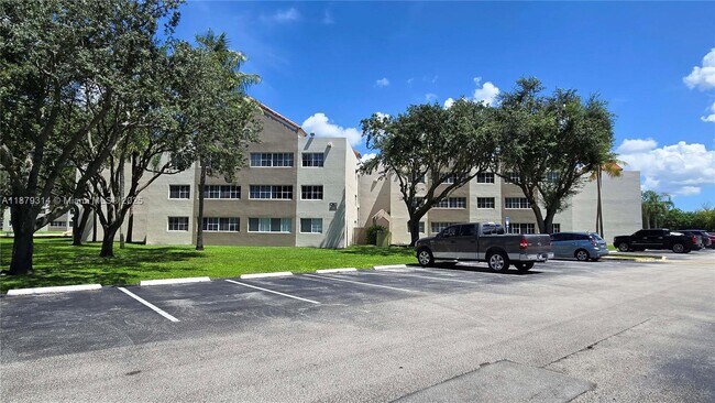Building Photo - 6115 NW 186th St