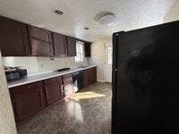 Building Photo - 304 2nd St SW