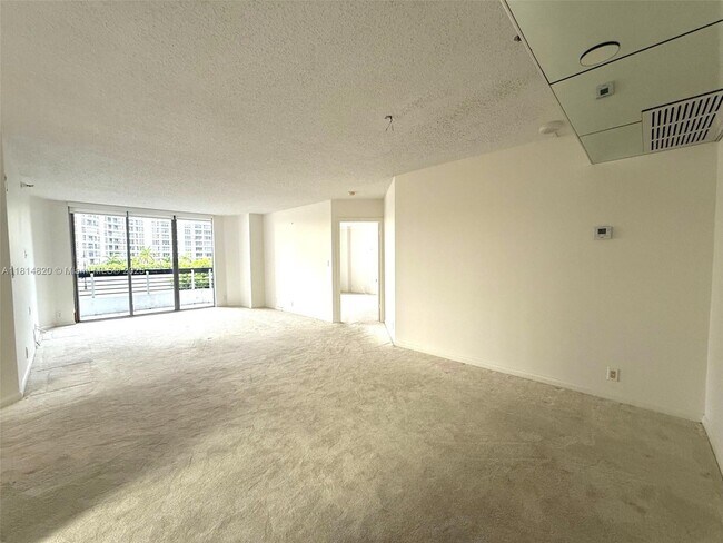 Building Photo - 3530 Mystic Pointe Dr