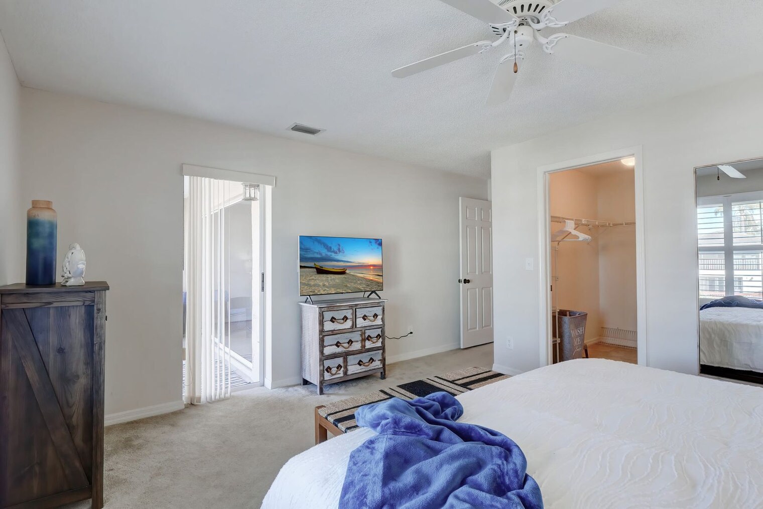 Building Photo - 1501 Chesapeake Ave