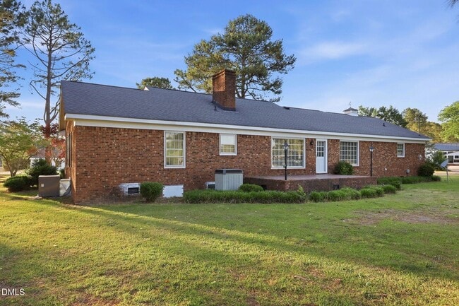 Building Photo - 1130 Prospect Church Rd