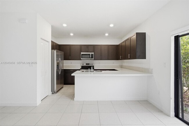 Building Photo - 11833 SW 245 Ter