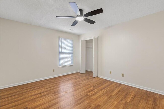 Building Photo - 2095 Uniwattee Trail SE