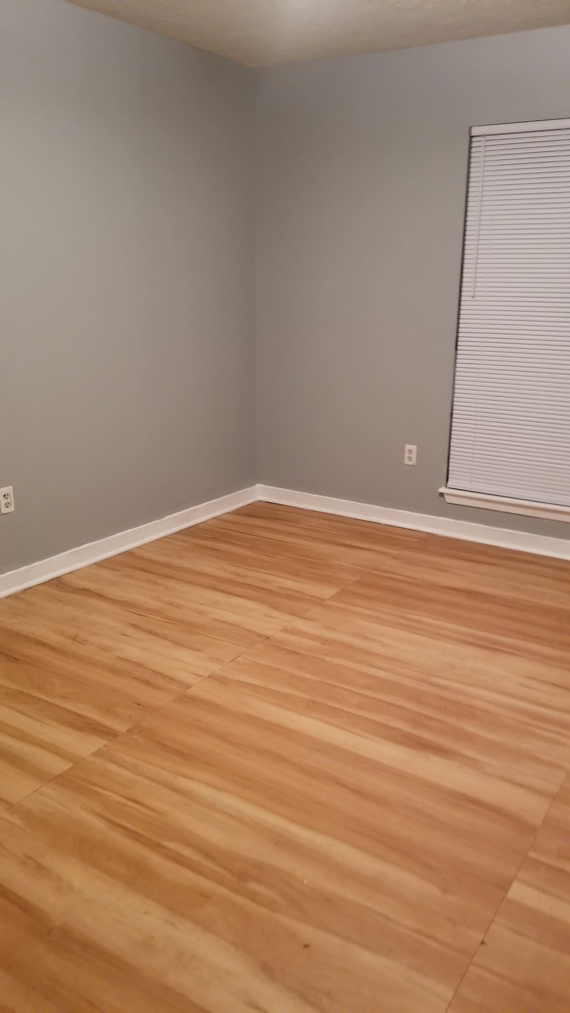 Building Photo - 2718 W McDowell Rd Apt A