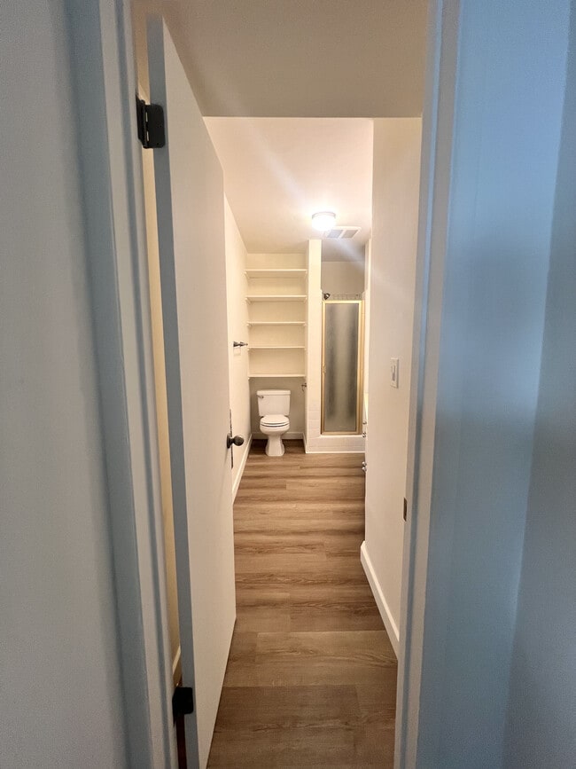 Building Photo - 1815 Camden Ave