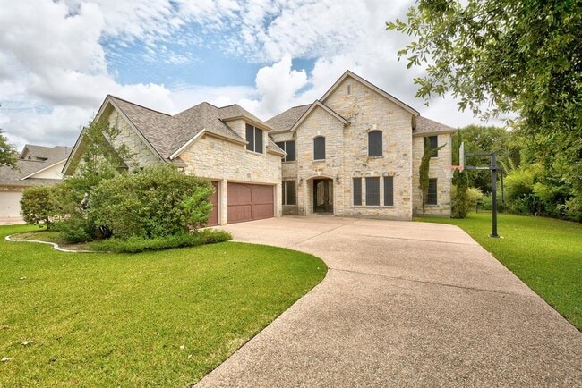 Primary Photo - 40 Lovegrass Ln