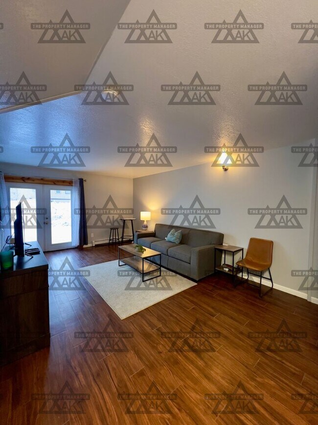 Building Photo - 28th Ave 1215-