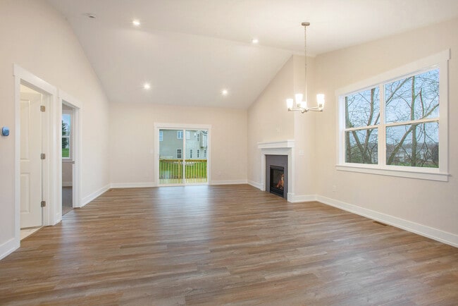 Building Photo - 4166 Del Mar Dr SW