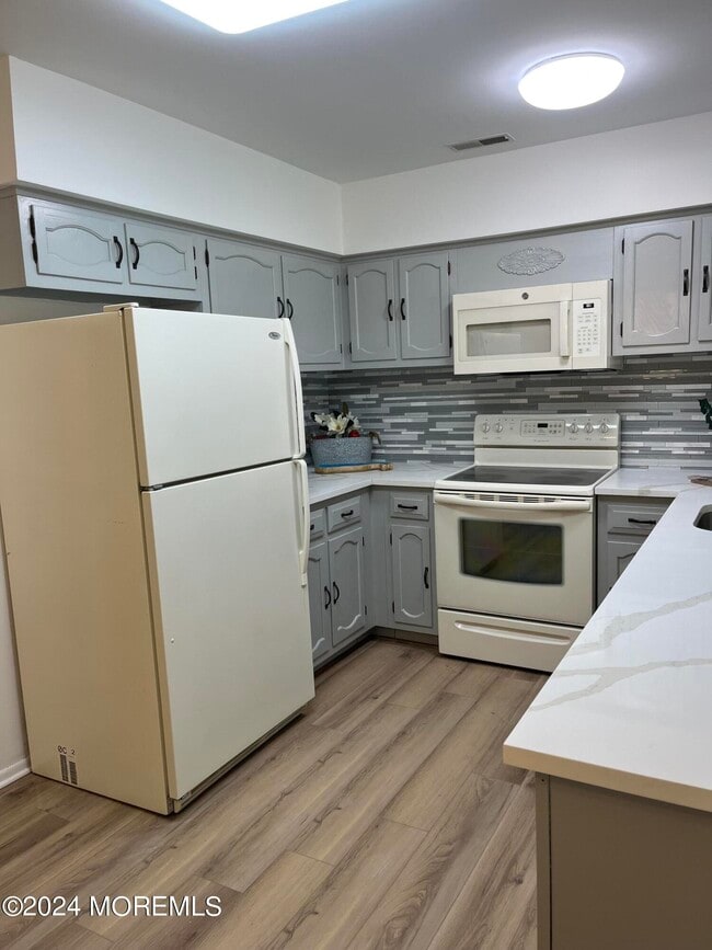 Building Photo - 7A Ivy St