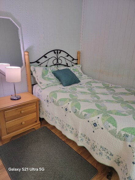 Building Photo - 514 Cypress Dr