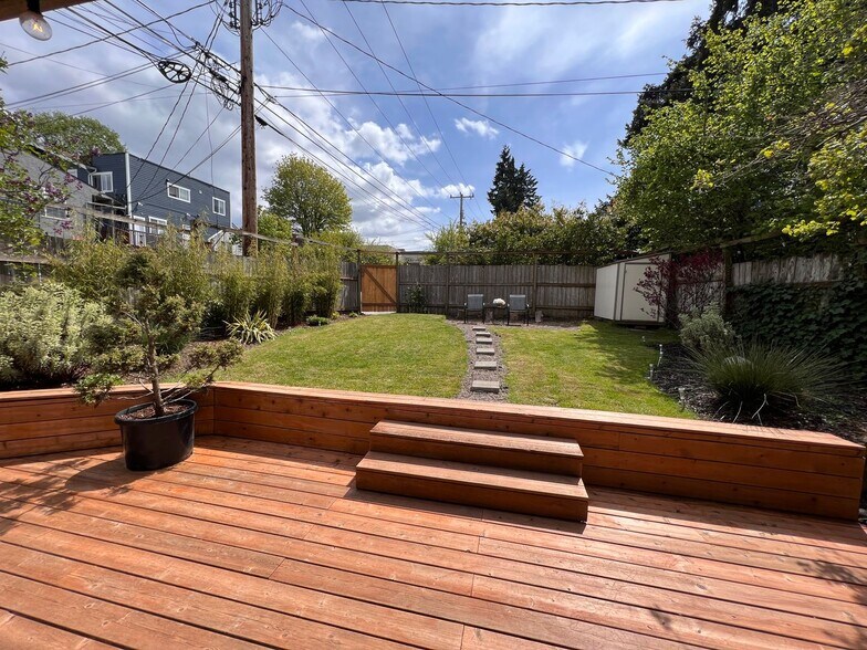 Building Photo - Great home in a great location!