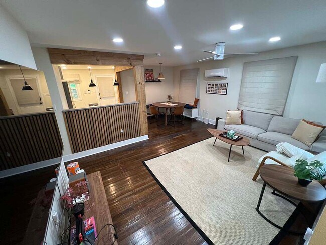 Building Photo - 943 Rittiner Dr