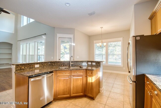 Building Photo - 1440 S Burgandy Trail