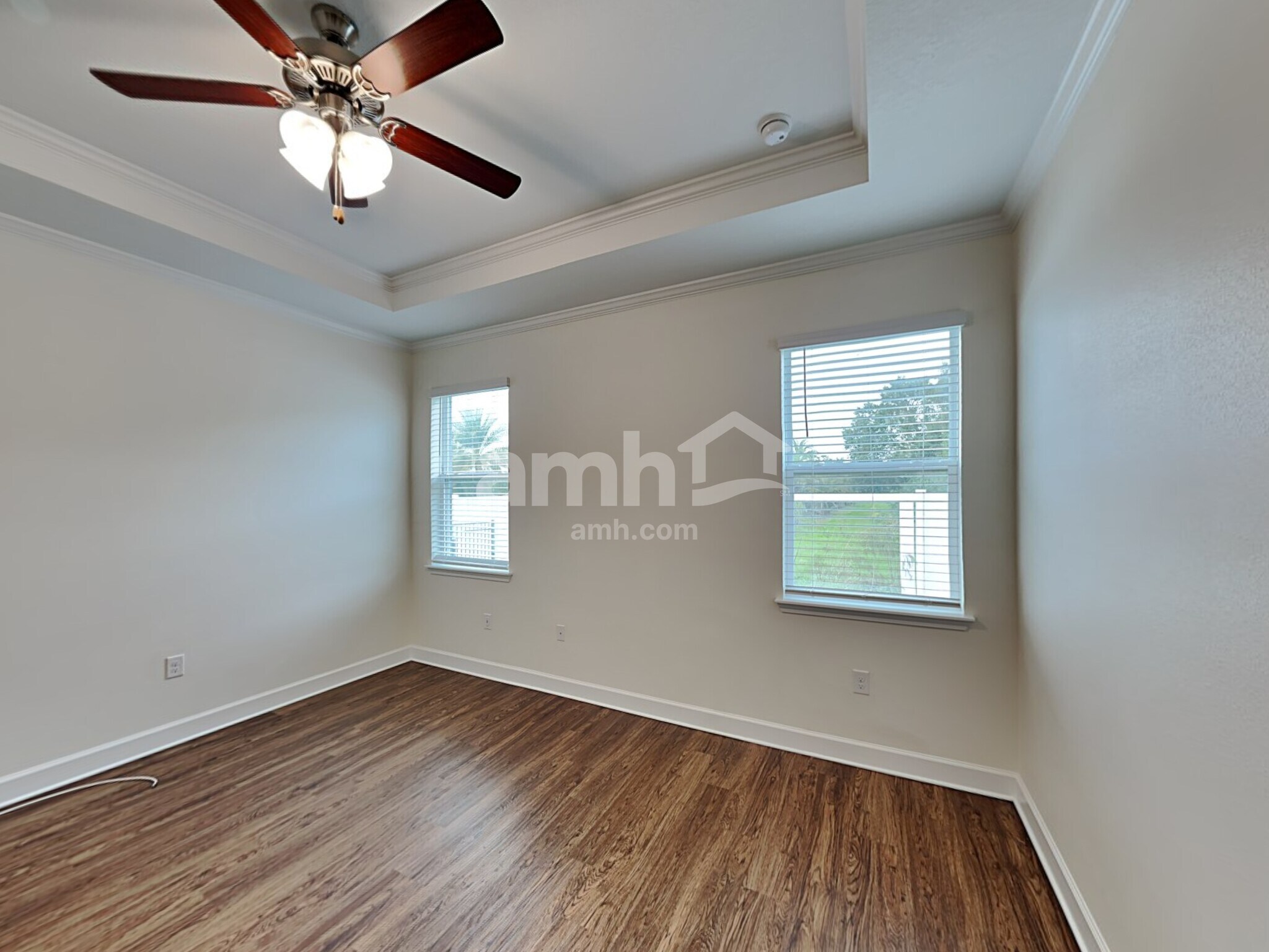 Building Photo - 307 Pine Terrace Dr