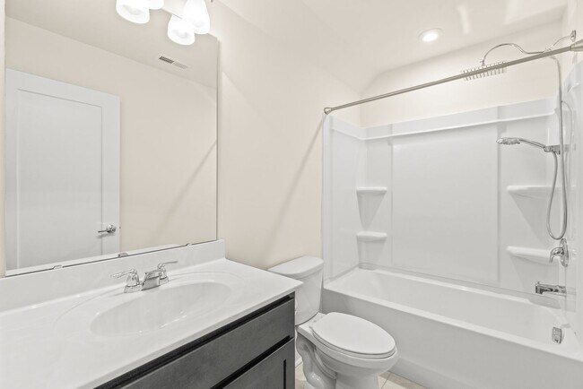Building Photo - 13051 Tinton Ave