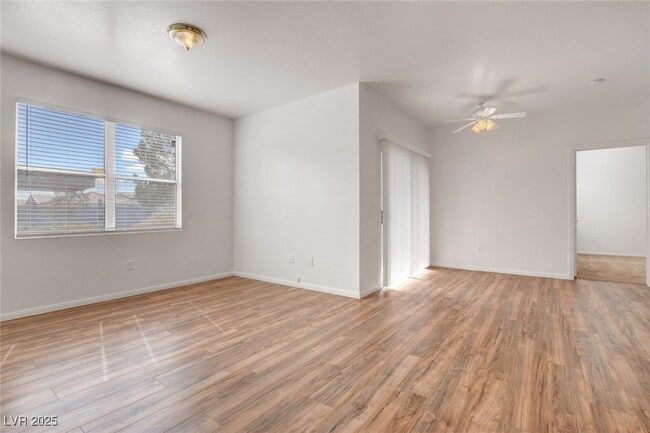 Building Photo - 6955 N Durango Dr