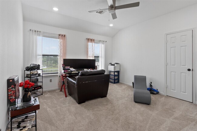 Building Photo - 13206 Blass Ct