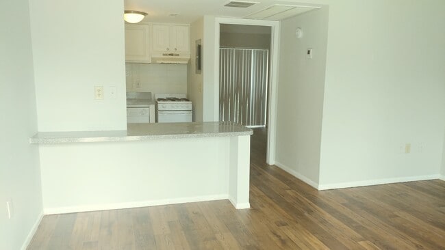Building Photo - Charming 1-Bedroom Condo in Altamonte Spri...