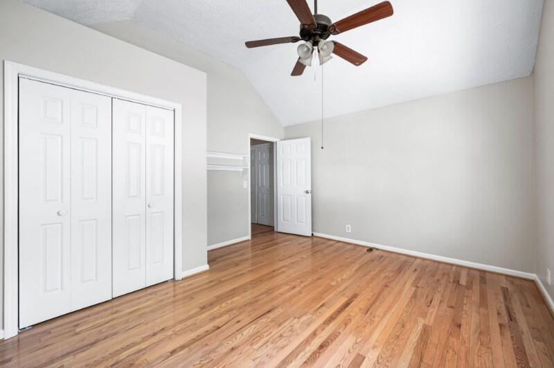 Building Photo - 3600 Burwick Pl