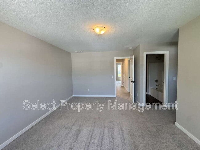 Building Photo - 5422 Copper Horse Trl