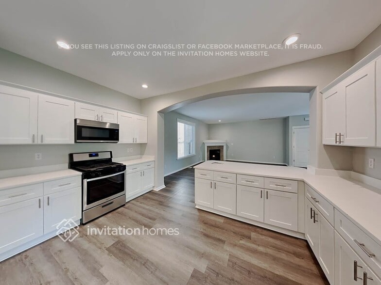 Building Photo - 20503 95th Ave Ct E