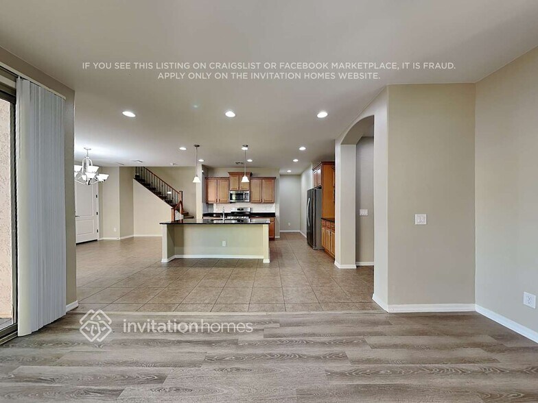 Building Photo - 1022 S Annie Ln