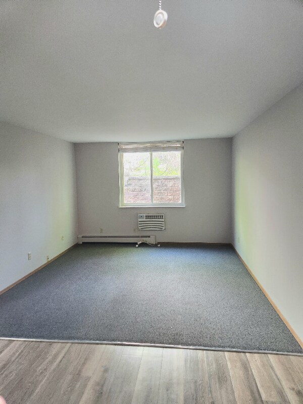 Building Photo - N86W16351-W16351 Appleton Ave