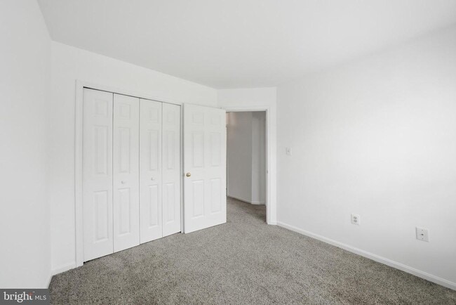 Building Photo - 46733 Woodmint Terrace