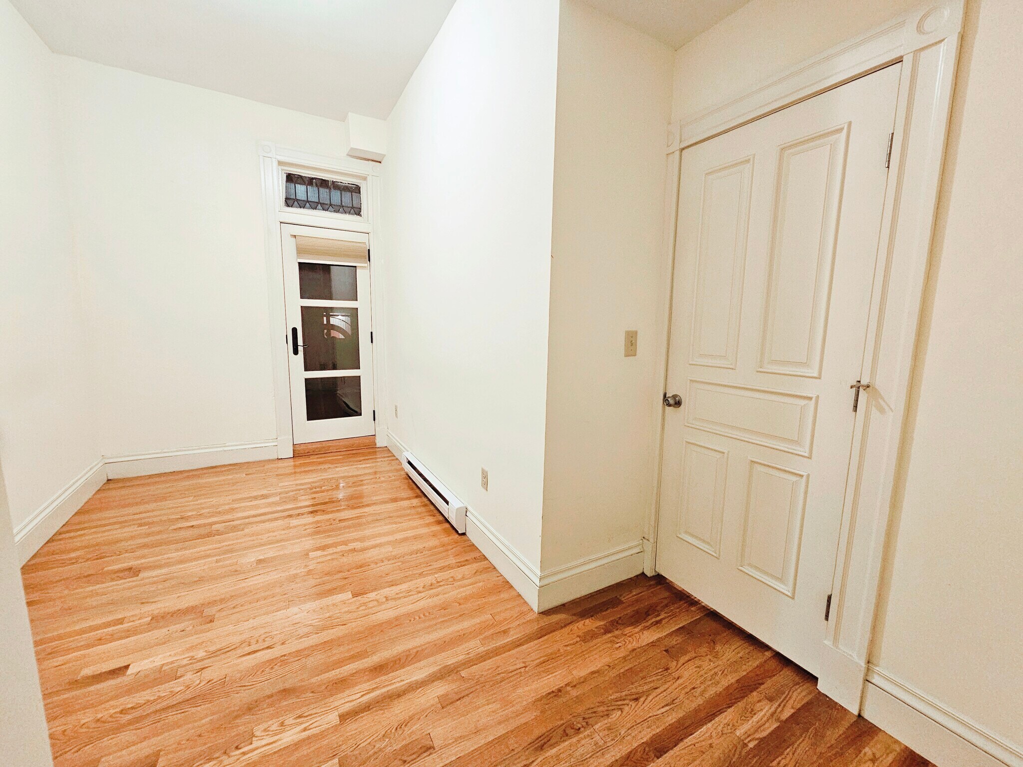 Building Photo - 197 Commonwealth Ave