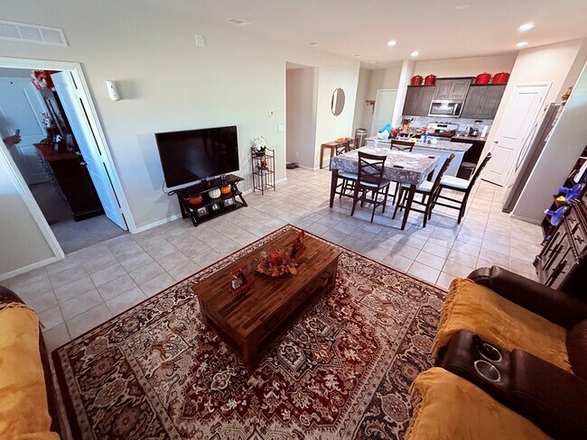 Building Photo - 7713 Orange Blossom Rd