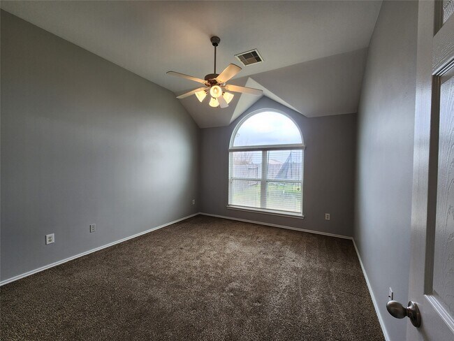 Building Photo - 22034 Guston Hall Ln