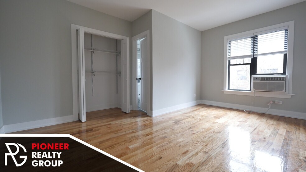 Building Photo - 2750 N Mildred Ave