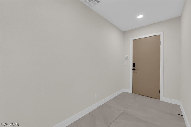 Building Photo - 2845 Rosanna St