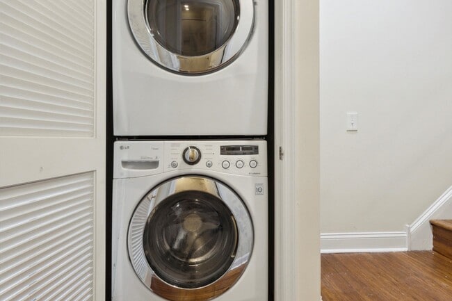 Building Photo - 1733 N Gratz St