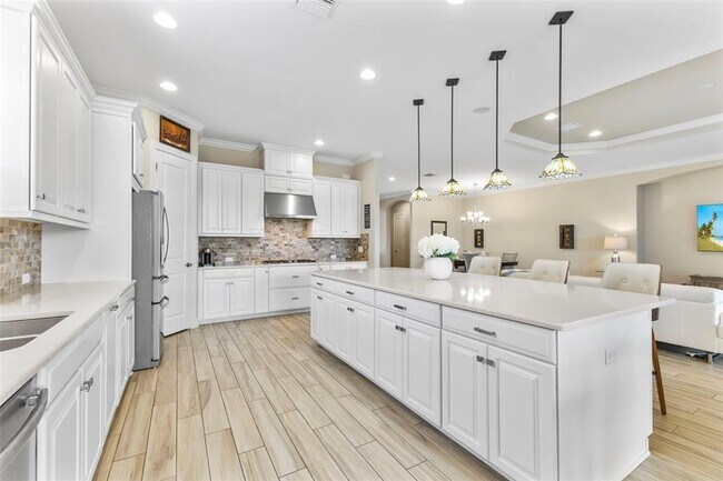 Building Photo - 4622 Benito Ct